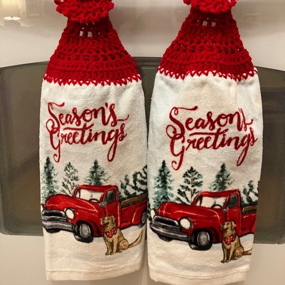 🎄NWOT Handmade Holiday Towel Set🎄 - Picture 2 of 9